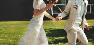 Konsep Pernikahan Intim: Kebahagiaan Tidak Harus Selalu Mewah