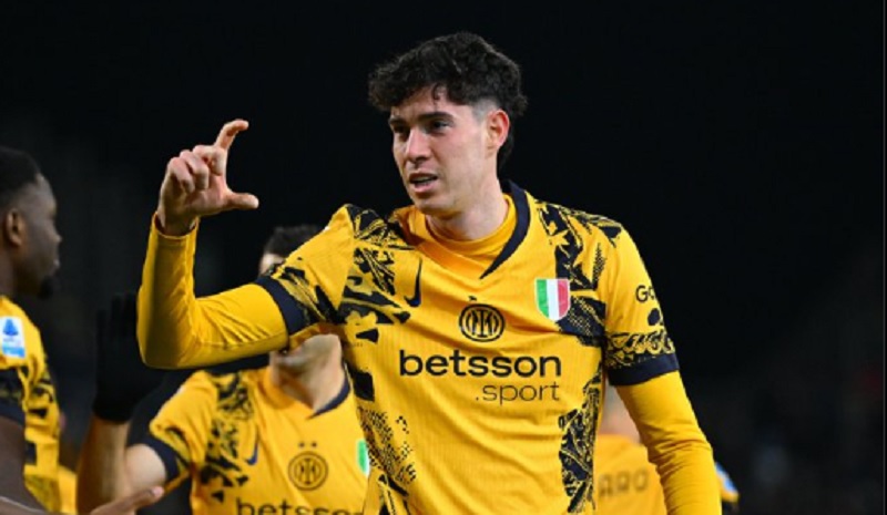 Deco Pantau Bek Muda Alessandro Bastoni Untuk Musim Depan