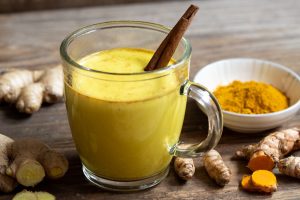 Ramuan Golden Milk Kunyit Kini Jadi Minuman Tren Pagi Hari