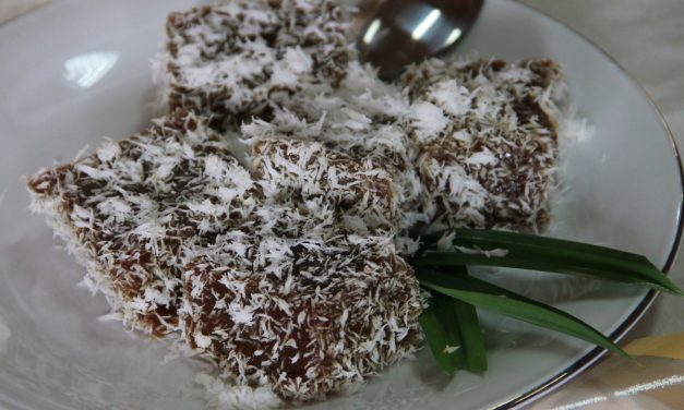 Mengenal Kue Palong, Kudapan Tradisional Sagu Khas Lingga