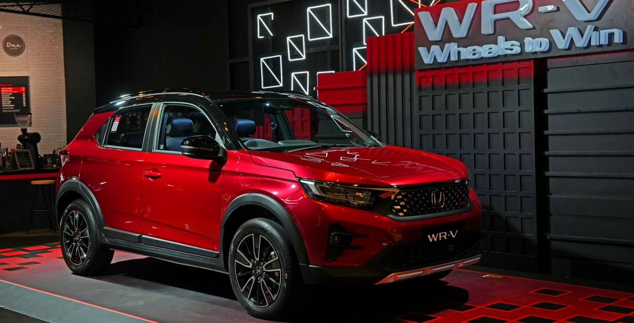 Penyegaran Honda WR-V RS: Pilihan Kelir Two-Tone Roof Terbaru
