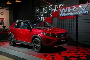 Penyegaran Honda WR-V RS: Pilihan Kelir Two-Tone Roof Terbaru