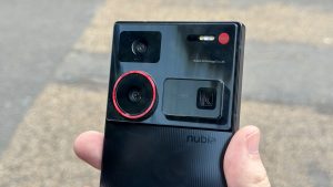 Nubia Z60 Ultra Leading Edition Hadir Dengan Kamera 35mm