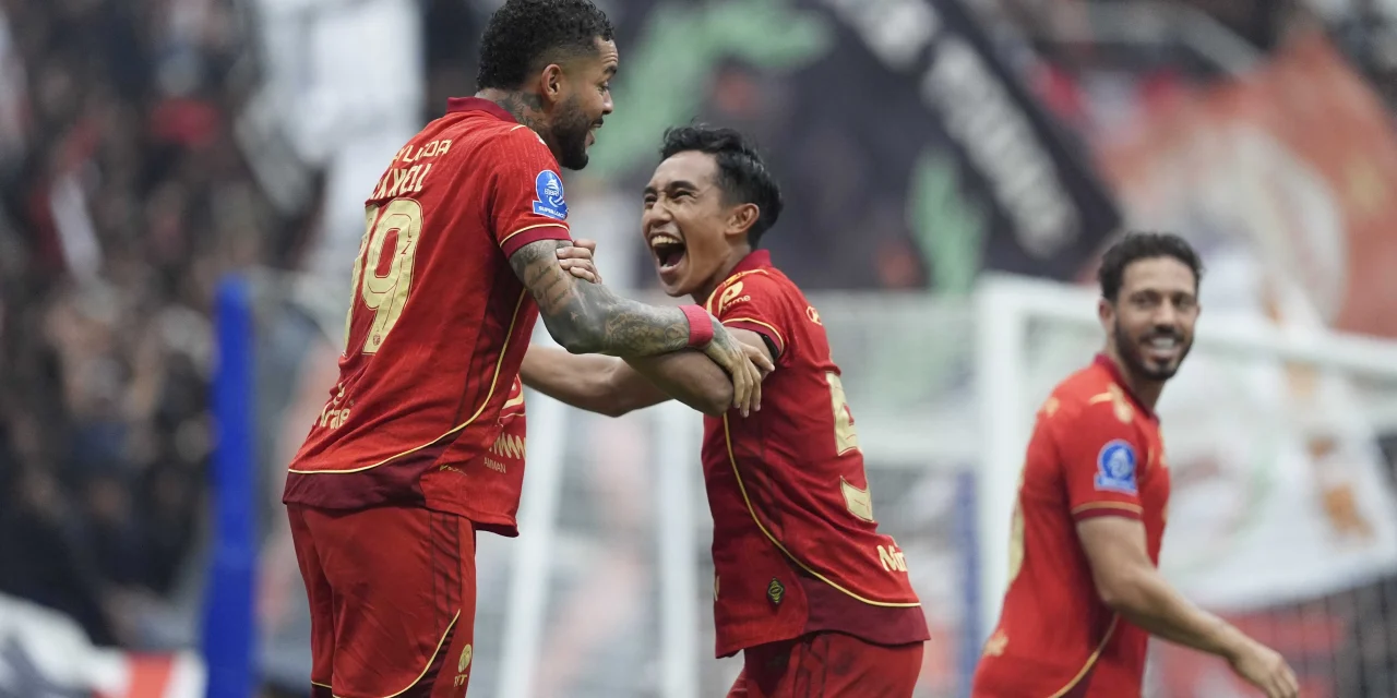 Persija Pesta Tiga Gol Tanpa Balas Saat Jamu Semen Padang
