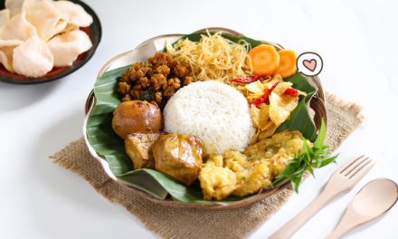 Mengenal Nasi Uduk Khas Jakarta Yang Gurih Beraroma Rempah